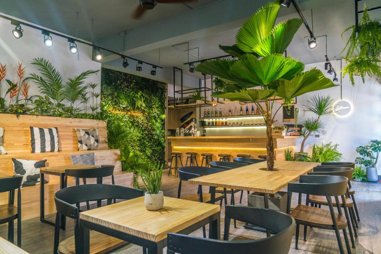 Food & Drinks 3, Ofucos Adventure Hostel, New Taipei City