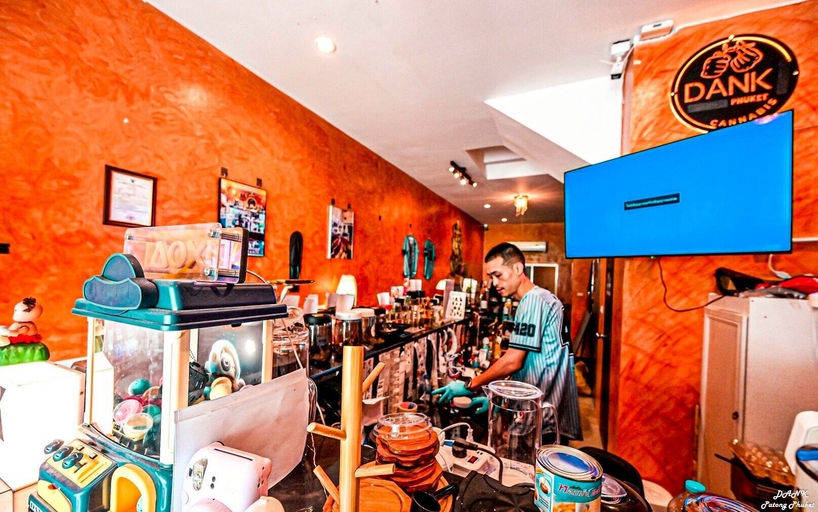 Food & Drinks 4, DANK HOTEL 420 Friendly, Phuket Island
