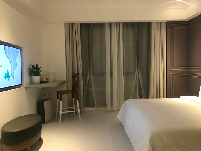 Bedroom 3, Shanghai Zhongjian Selected Suisse Place Apartment Hotel, Shanghai