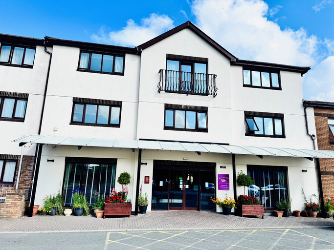 Exterior & Views 2, Blanco's Hotel Port Talbot, Neath Port Talbot