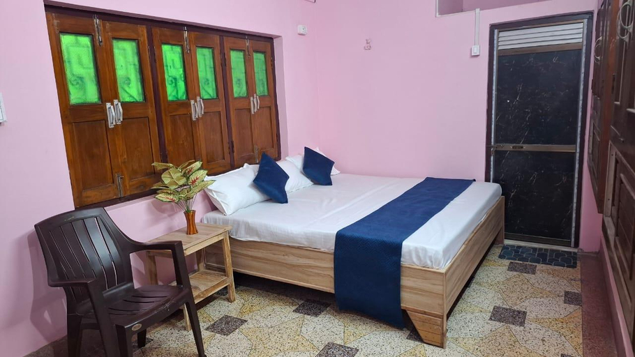 Others 3, Madhavi Homestay, Varanasi