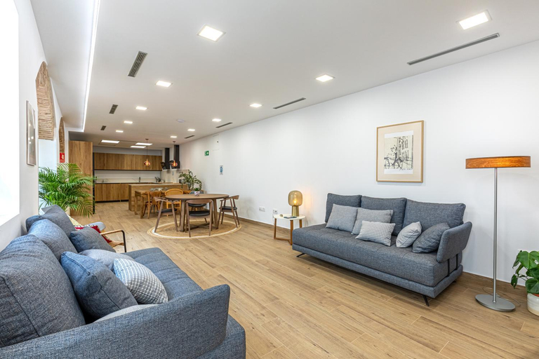 Others 5, Residencia Demar, Valencia