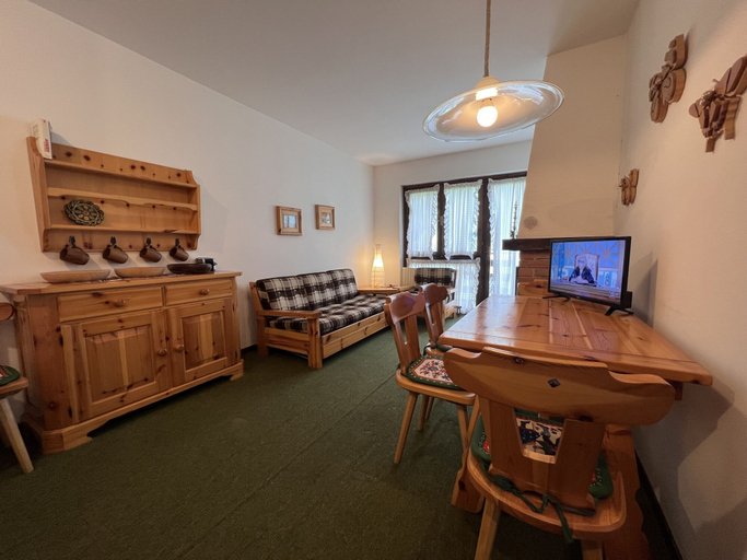 Room 4, 071 Bilocale Pinzolo, Trento