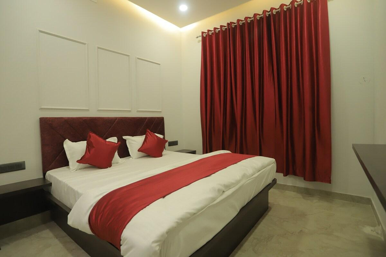 Bedroom 2, Earthen Bliss Luxury 2BHK Apt with Balcony, Udaipur