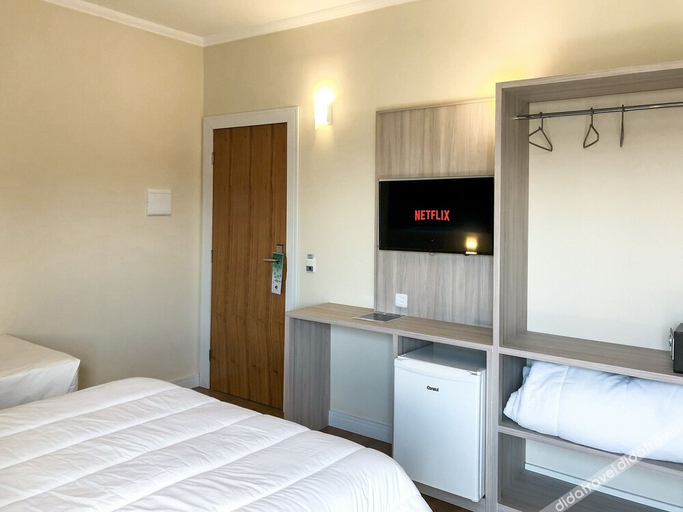 Bedroom 2, Sense Hotel Araucaria, Araucária