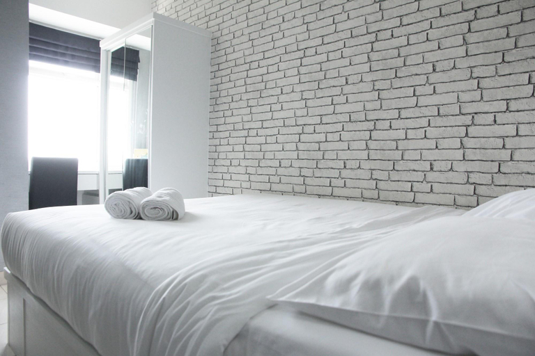 Bedroom 3, Modern and Comfortable Studio Apt By Travelio, Bekasi