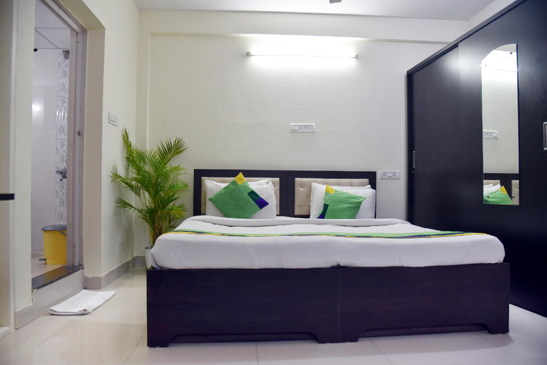 Bedroom 2, Elite 4 Stays Koramangala, Bangalore