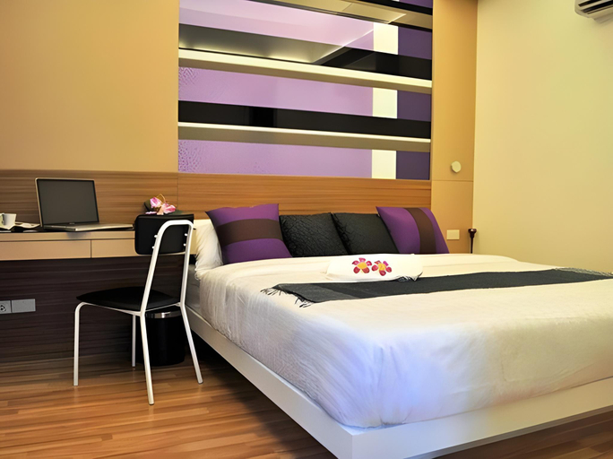 Bedroom 15