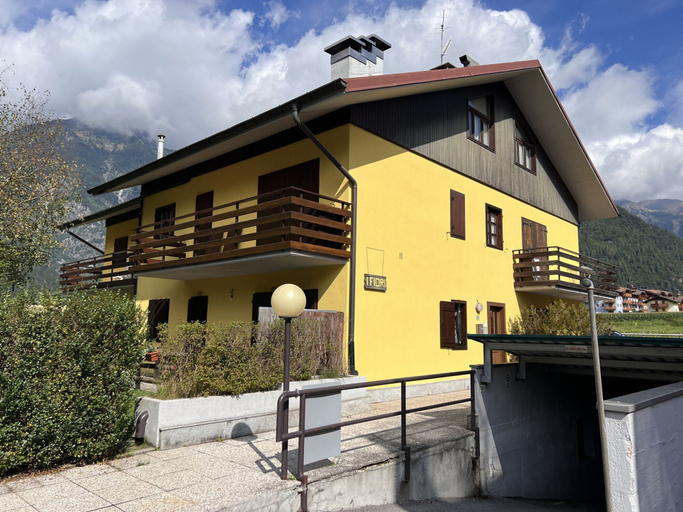 Room 3, 071 Bilocale Pinzolo, Trento