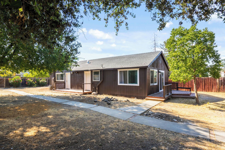 Exterior & Views 2, @ Marbella Lane - Modern Cabin-style 2BR Home, Santa Clara