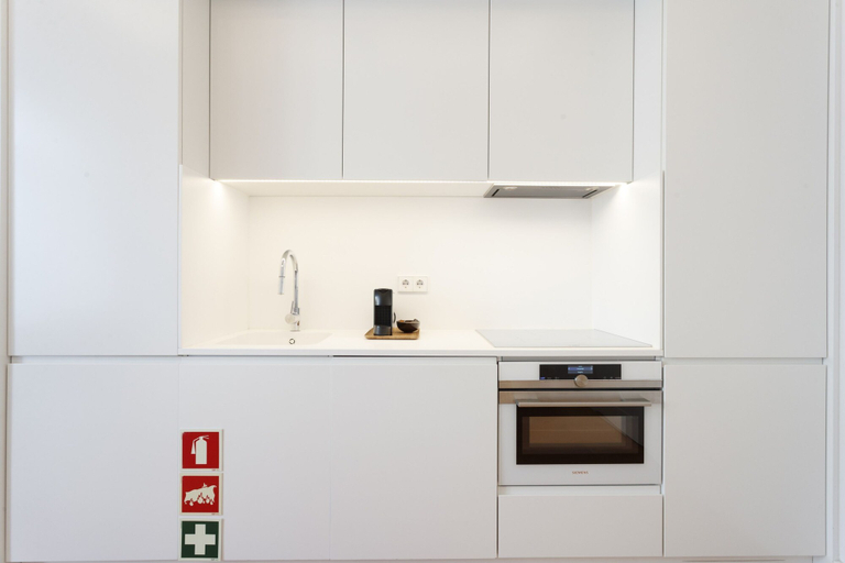 Room 5, Unique Chiado by Misha s Place, Lisbon