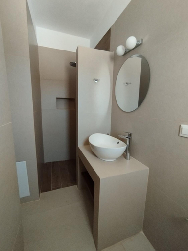 Bathroom 1, Tamaris Suites, South Aegean