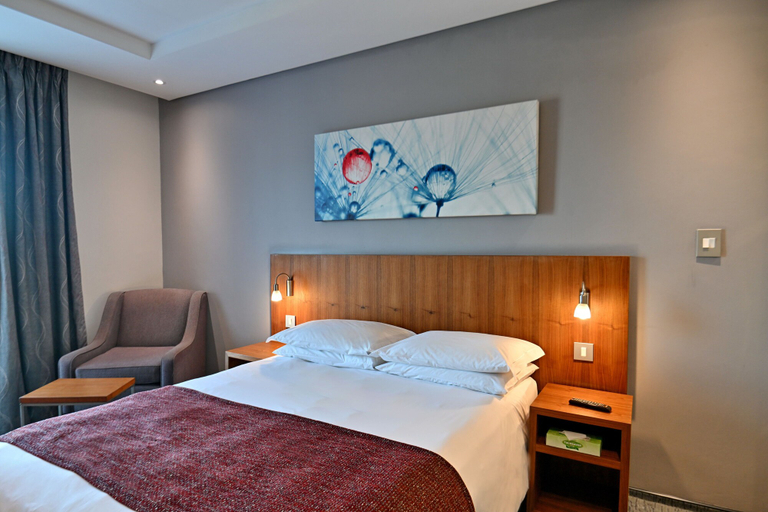 Bedroom 3, City Lodge Hotel Waterfall City, City of Johannesburg