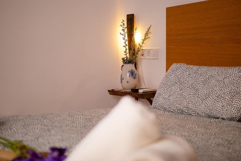 Bedroom 2, HOTEL BODEGA VERA DE ESTENAS, Valencia