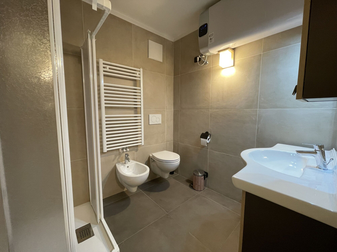 Room 5, 082 Bilocale Pinzolo, Trento