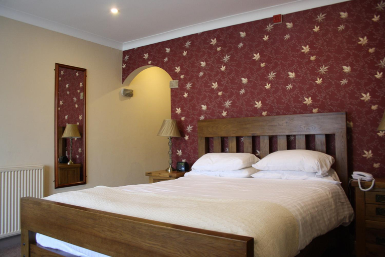 Bedroom 5, The Feathers, East Riding of Yorkshire