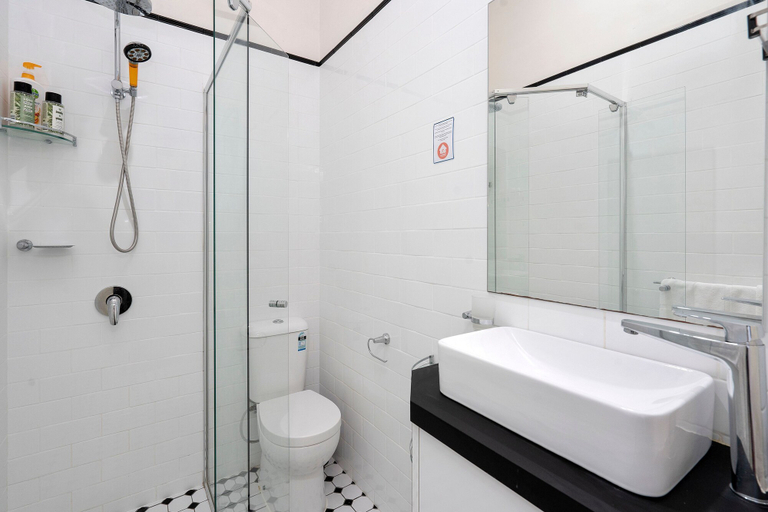 Room 3, Hyde Seek Parkside Family Stay, Perth