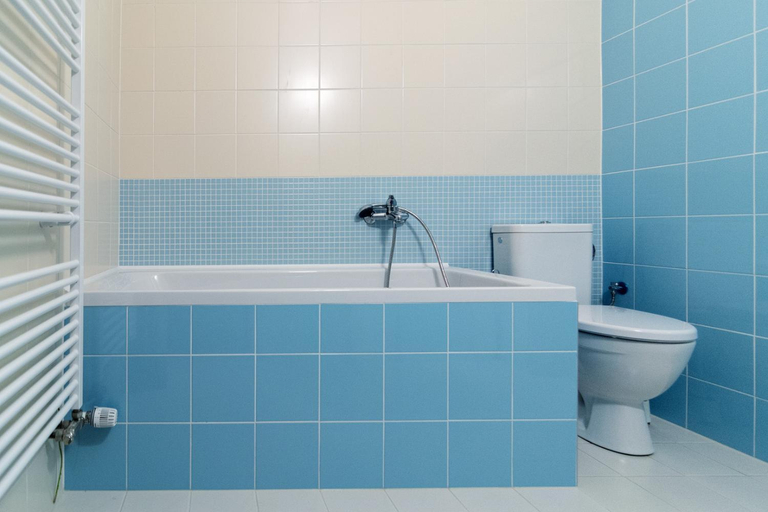 Bathroom 3, Hotel JISKRA na Celadne, Frýdek-Místek