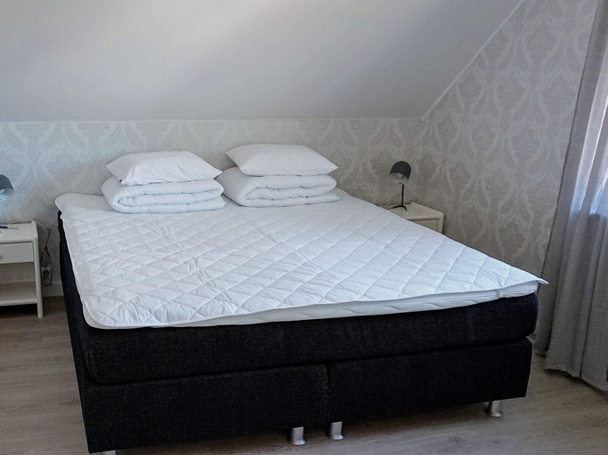Bedroom 3, person holiday home in LJUNG, Herrljunga