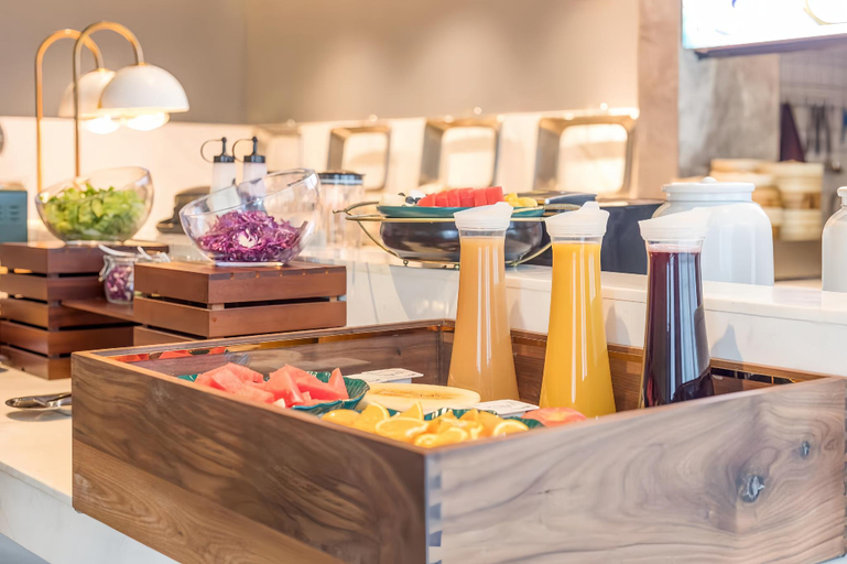 Food & Drinks 4, Orange Hotel Hefei Binhu, Hefei