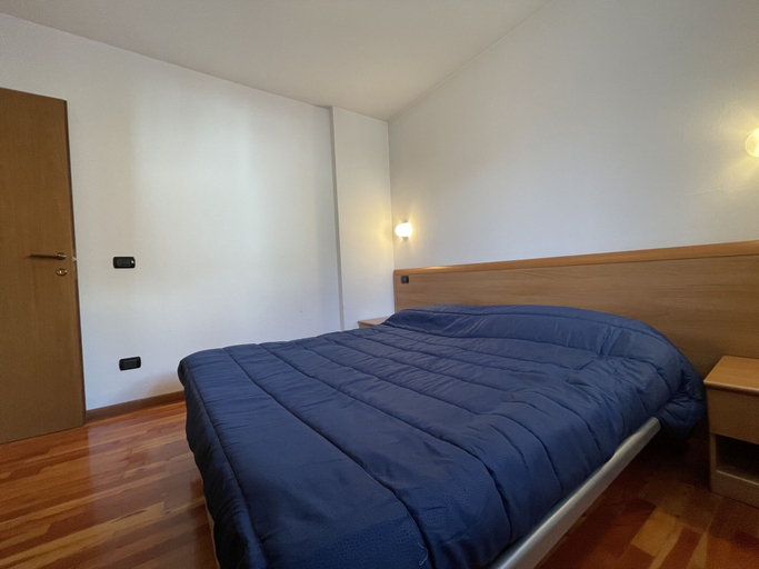 Room 2, 081 Trilocale Baldino Pinzolo, Trento