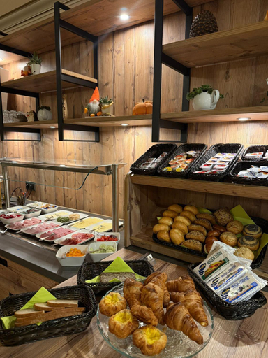 Food & Drinks 5, Hotel Cafe Adler 24h self check in, Schwarzwald-Baar-Kreis