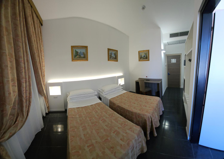Bedroom 2, Hotel San Donato - Bologna centro, Bologna