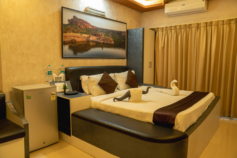 Sport & Beauty 5, SEASONS SUITES (J.P. NAGAR), Bangalore
