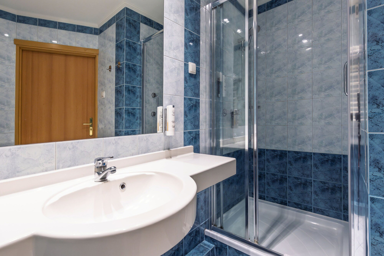 Bathroom 4, Hotel Bartan Gdansk Seaside, Gdańsk City