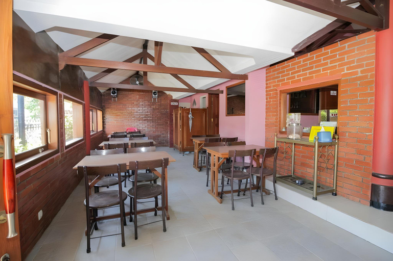Food & Drinks 5, Kedung Ombo Homestay, Malang