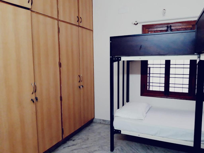 Bedroom 2, The Hood CoLiving Space & Hostel, Bangalore
