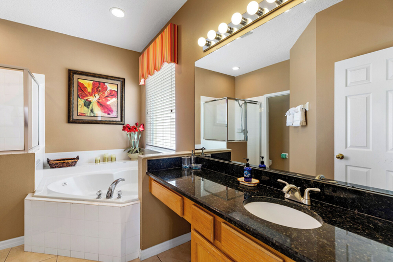 Bathroom 5, Relax & Unwind – Stunning Home W/ Private Pool!, Osceola
