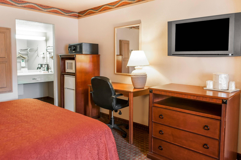 Bedroom 3, Quality Inn & Suites Las Cruces - University Area, Dona Ana