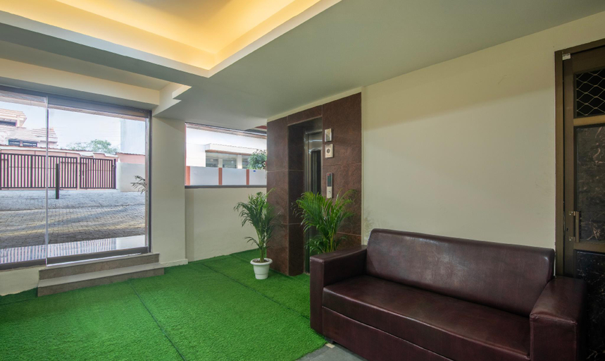 Public Area 2, Treebo Golden Kashi, Varanasi