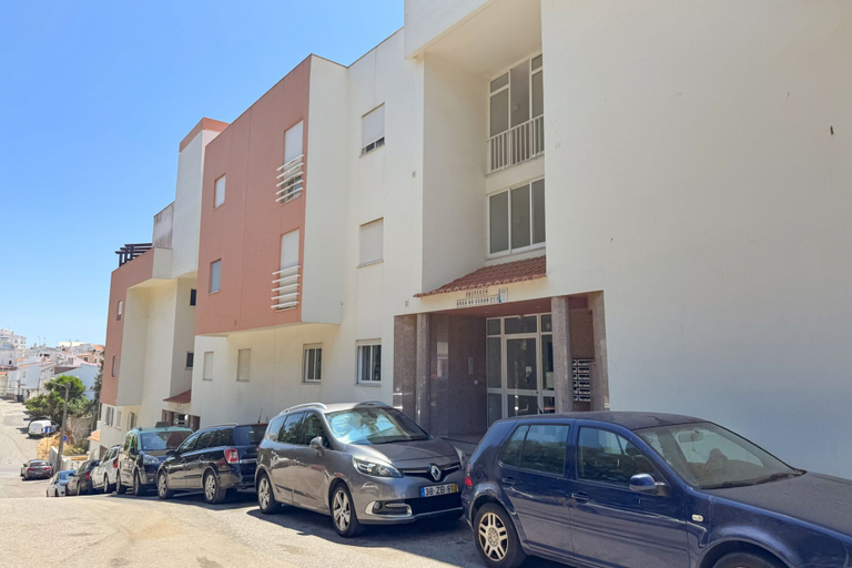 Room 4, Central Old Town Albufeira Apartment, Albufeira