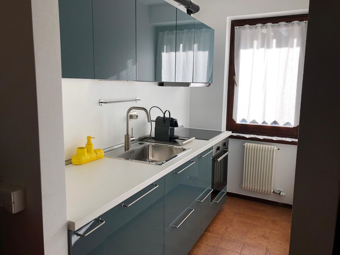Room 2, 051 Trilocale Piano Terra Pinzolo, Trento