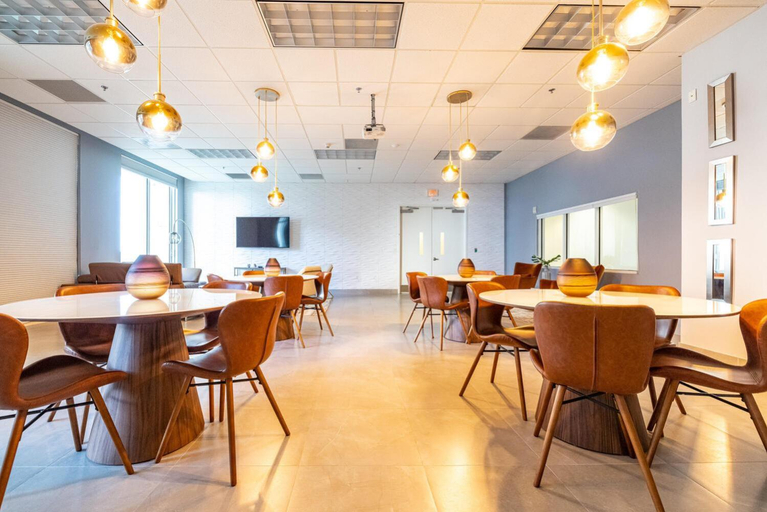 Food & Drinks, myClub at Brickell Bay, Miami-Dade