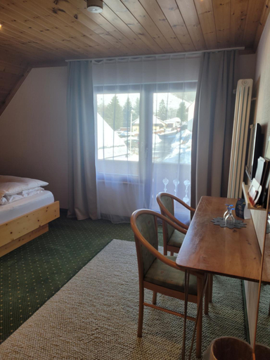 Bedroom, Hotel Obergfell, Lörrach