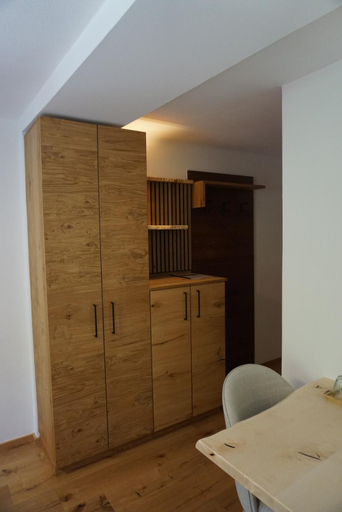 Bedroom 3, Landhotel Lacknerhof, Tamsweg