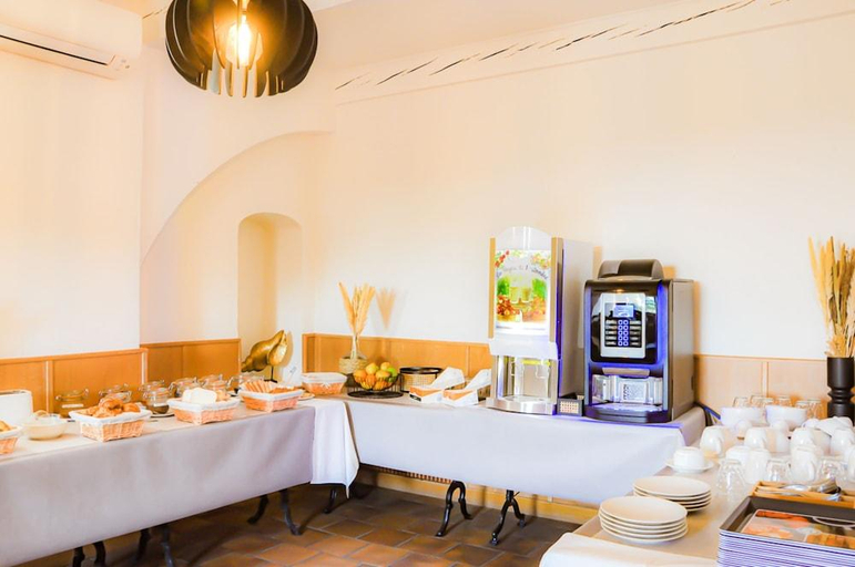 Food & Drinks 4, Hotel Posta Vecchia, Haute-Corse