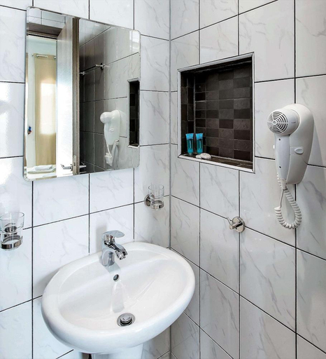 Bathroom 4, Halkidiki Greek Pride Ηotel and Apartments, Central Macedonia