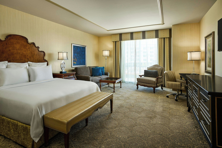 Bedroom 3, Woolley’s Classic Suites, Denver