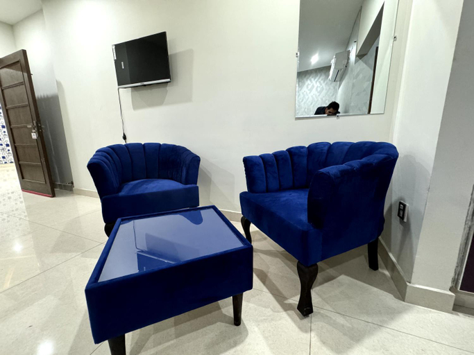 Others 5, Lavish Guest Line, Islamabad