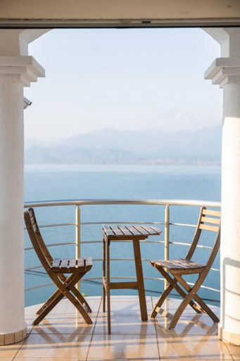 Room 4, The Lake House 1 Pool Access, Shkodrës
