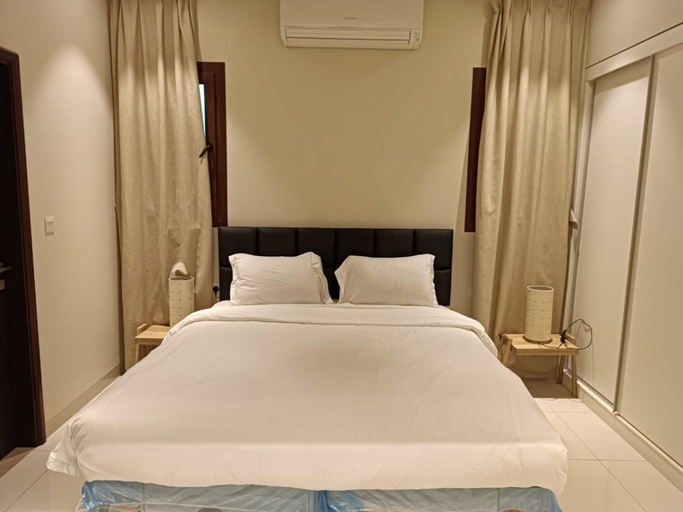 Room 4, Charming 1-bedroom Terrace Escape, Taqah