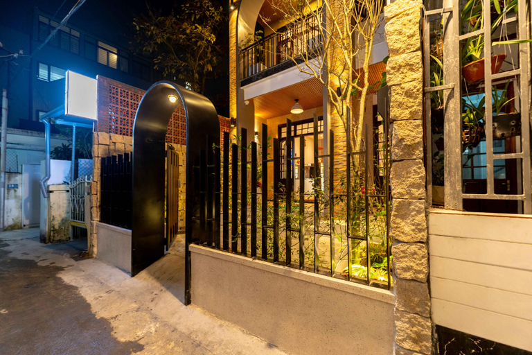 Exterior & Views 2, Sue Homestay, Huế