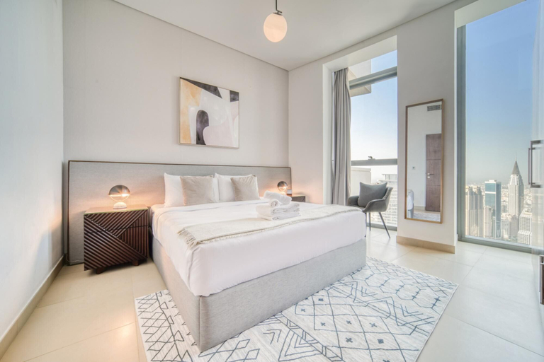 Room 4, Contemporary Apt With Burj Khalifa View, Dubai
