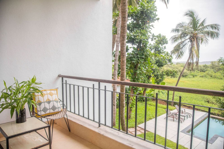 Room 5, Frangipani - Hidden Gem of Goa w Pool Field View, North Goa