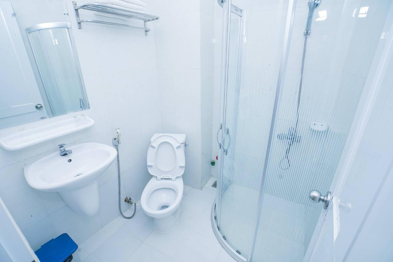 Bathroom 5, Nguyen Ha Hotel, Vũng Tàu
