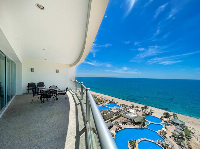 Room 5, Breathtaking Luxury Oceanfront Condo, Puerto Peñasco